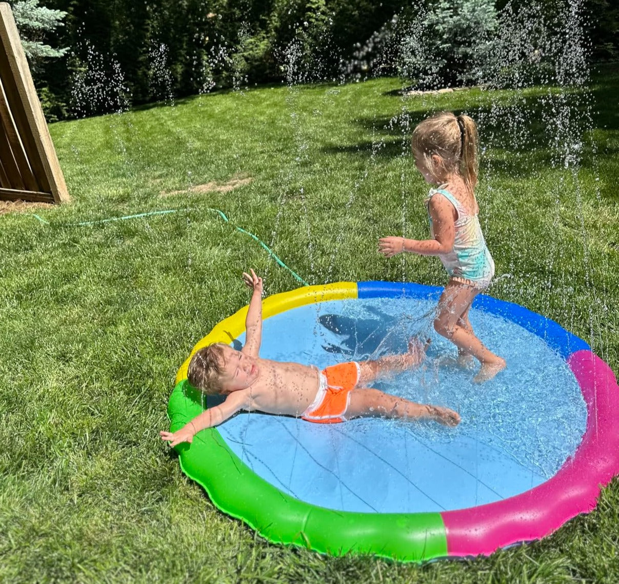 SplashPaw™ Fun Zone - The Splash Pad Makes Your Pup and Kids Happy!