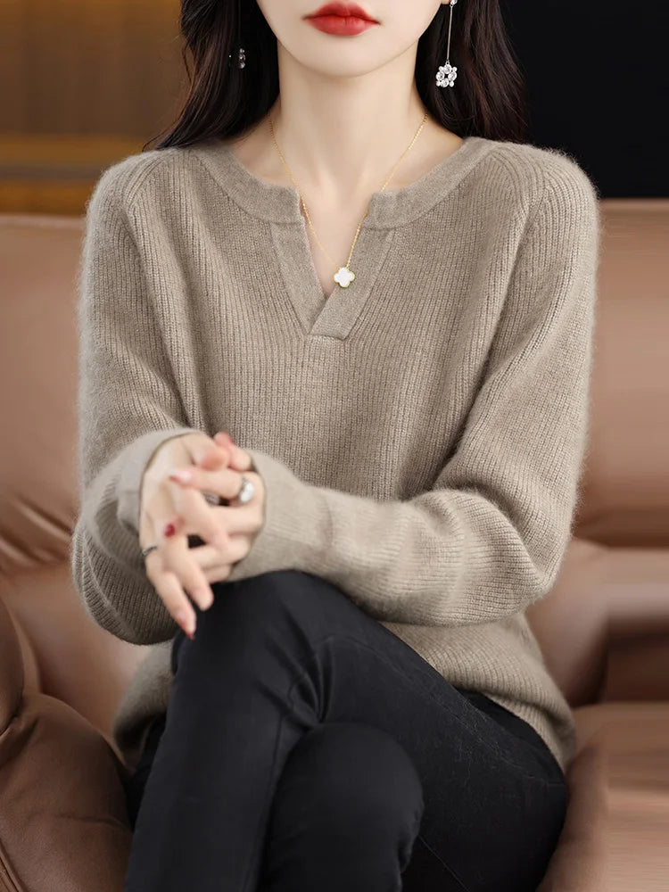 Elegant V-Neck Mink Cashmere Sweater